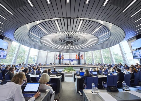 51901_029-scaled-aspect-ratio-3-2-1200x800